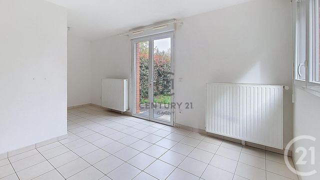 Appartement F1 &agrave; vendre - 1 pi&egrave;ce - 27,86 m2 - Neuilly Sur Marne - 93 - ILE-DE-FRANCE