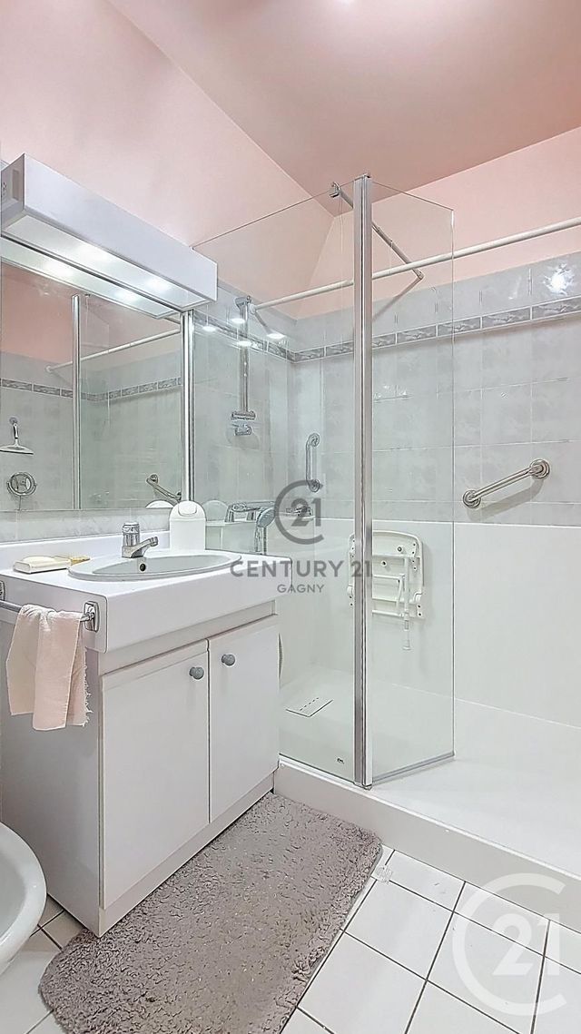 Appartement F5 &agrave; vendre - 5 pi&egrave;ces - 96 m2 - Gagny - 93 - ILE-DE-FRANCE