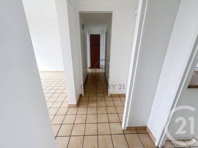 Appartement F3 &agrave; louer - 3 pi&egrave;ces - 60,40 m2 - Gagny - 93 - ILE-DE-FRANCE