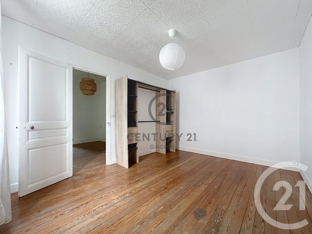 Appartement F2 &agrave; louer - 2 pi&egrave;ces - 48,80 m2 - Chelles - 77 - ILE-DE-FRANCE