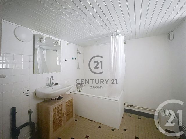 Appartement F2 &agrave; louer - 2 pi&egrave;ces - 48,80 m2 - Chelles - 77 - ILE-DE-FRANCE