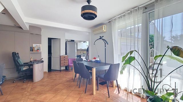 Maison &agrave; vendre - 5 pi&egrave;ces - 94,68 m2 - Neuilly Sur Marne - 93 - ILE-DE-FRANCE