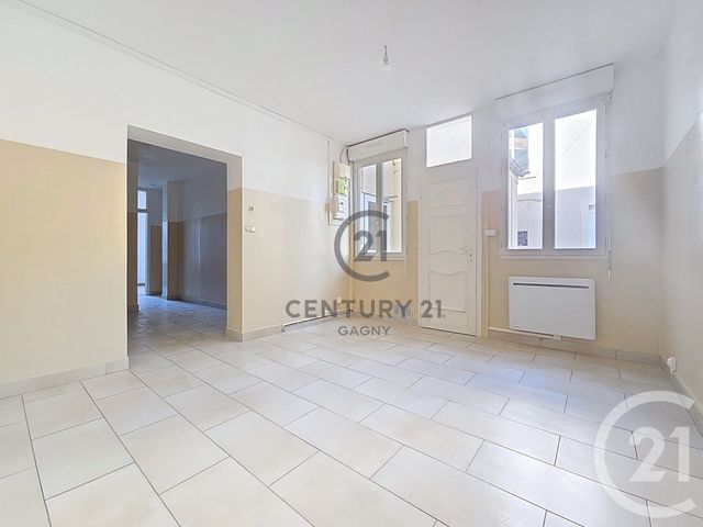 Appartement F2 &agrave; louer - 2 pi&egrave;ces - 41,37 m2 - Le Raincy - 93 - ILE-DE-FRANCE