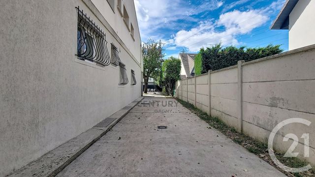 Appartement Studio &agrave; vendre - 1 pi&egrave;ce - 37,62 m2 - Neuilly Sur Marne - 93 - ILE-DE-FRANCE