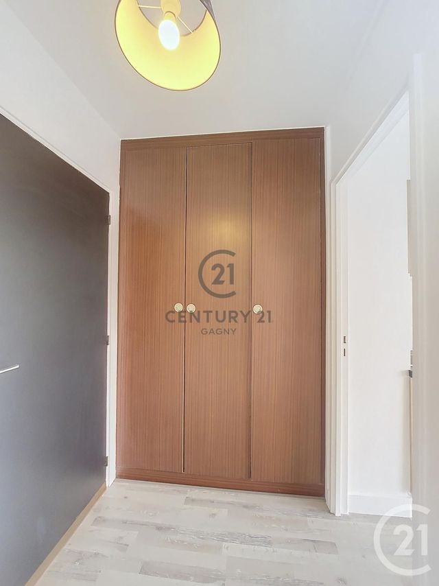 Appartement Studio &agrave; louer - 1 pi&egrave;ce - 26,40 m2 - Gagny - 93 - ILE-DE-FRANCE