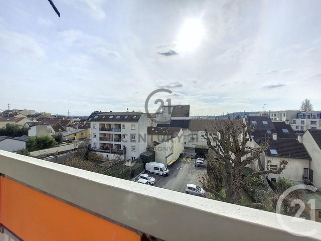 Appartement Studio &agrave; louer - 1 pi&egrave;ce - 26,40 m2 - Gagny - 93 - ILE-DE-FRANCE