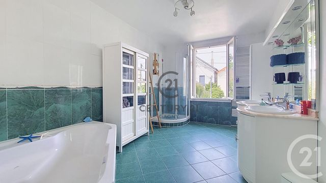 Maison &agrave; vendre - 6 pi&egrave;ces - 160,70 m2 - Montfermeil - 93 - ILE-DE-FRANCE