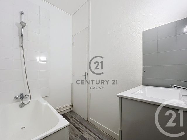 Appartement Duplex &agrave; louer - 2 pi&egrave;ces - 47,91 m2 - Chelles - 77 - ILE-DE-FRANCE