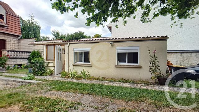 Maison &agrave; louer - 7 pi&egrave;ces - 140 m2 - Gagny - 93 - ILE-DE-FRANCE