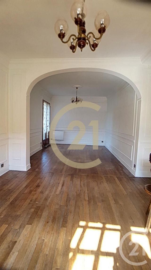 Maison &agrave; louer - 7 pi&egrave;ces - 140 m2 - Gagny - 93 - ILE-DE-FRANCE