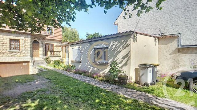 Maison &agrave; louer - 7 pi&egrave;ces - 140 m2 - Gagny - 93 - ILE-DE-FRANCE