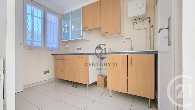 Maison &agrave; louer - 3 pi&egrave;ces - 68,90 m2 - Rosny Sous Bois - 93 - ILE-DE-FRANCE