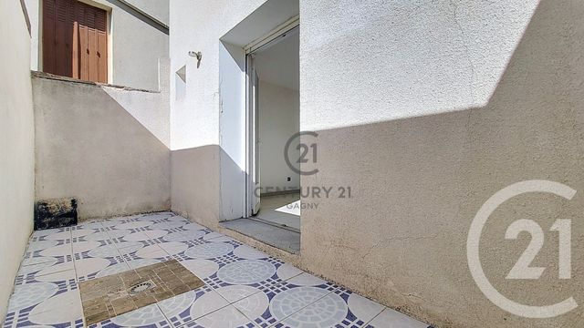 Maison &agrave; louer - 3 pi&egrave;ces - 68,90 m2 - Rosny Sous Bois - 93 - ILE-DE-FRANCE