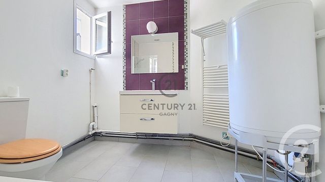 Maison &agrave; louer - 3 pi&egrave;ces - 68,90 m2 - Rosny Sous Bois - 93 - ILE-DE-FRANCE