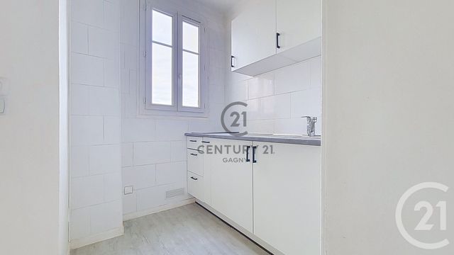 Appartement F1 &agrave; louer - 1 pi&egrave;ce - 22,35 m2 - Neuilly Plaisance - 93 - ILE-DE-FRANCE