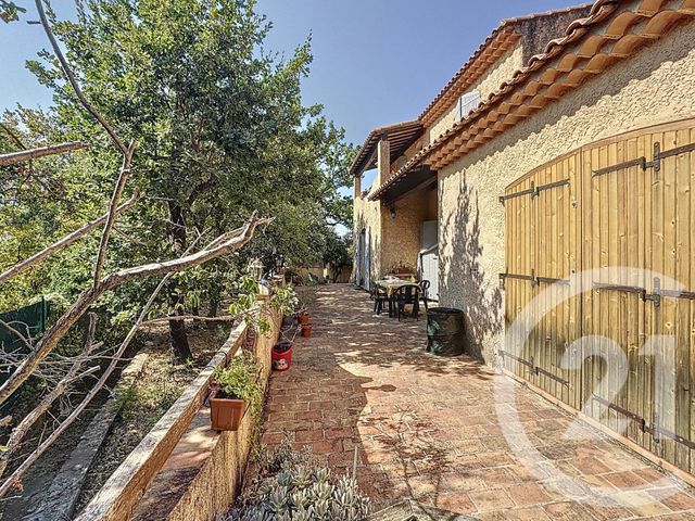 Maison à vendre - 6 pièces - 141 m2 - Puyloubier - 13 - PROVENCE-ALPES-COTE-D-AZUR