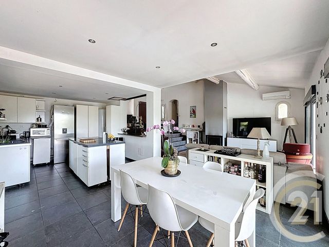 Maison à vendre - 5 pièces - 125 m2 - Pourrieres - 83 - PROVENCE-ALPES-COTE-D-AZUR