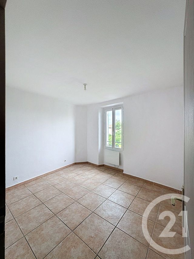 Appartement T3 à vendre - 3 pièces - 55,14 m2 - Trets - 13 - PROVENCE-ALPES-COTE-D-AZUR