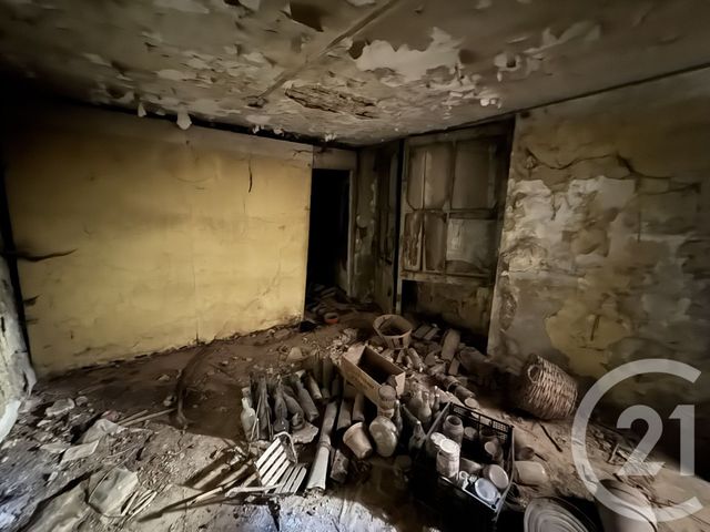 Maison à vendre - 9 pièces - 200 m2 - Pourcieux - 83 - PROVENCE-ALPES-COTE-D-AZUR