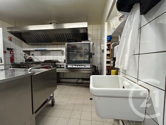 Divers &agrave; vendre - 161 m2 - La Fare Les Oliviers - 13 - PROVENCE-ALPES-COTE-D-AZUR