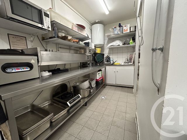 Divers &agrave; vendre - 161 m2 - La Fare Les Oliviers - 13 - PROVENCE-ALPES-COTE-D-AZUR