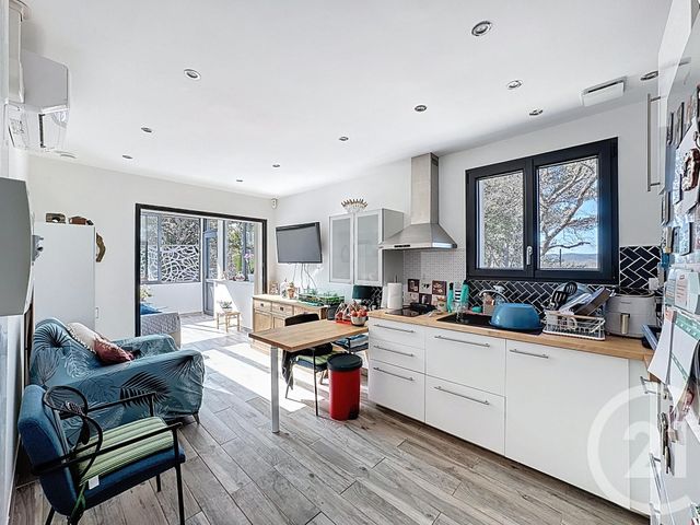 Maison à vendre - 5 pièces - 143 m2 - Pourcieux - 83 - PROVENCE-ALPES-COTE-D-AZUR