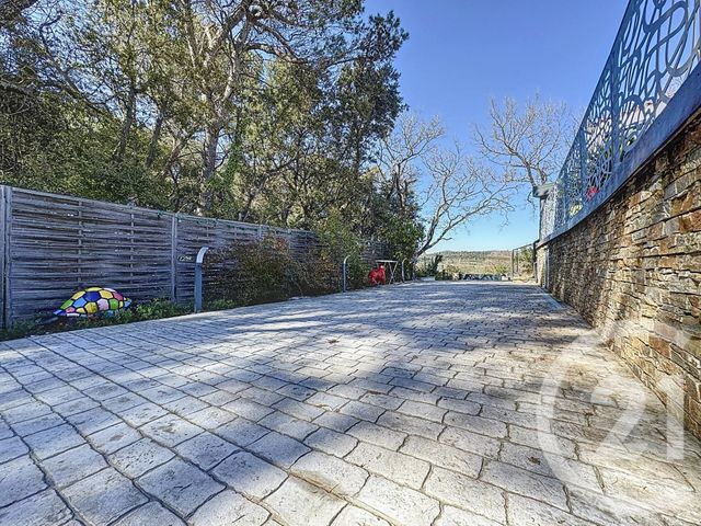 Maison à vendre - 5 pièces - 143 m2 - Pourcieux - 83 - PROVENCE-ALPES-COTE-D-AZUR