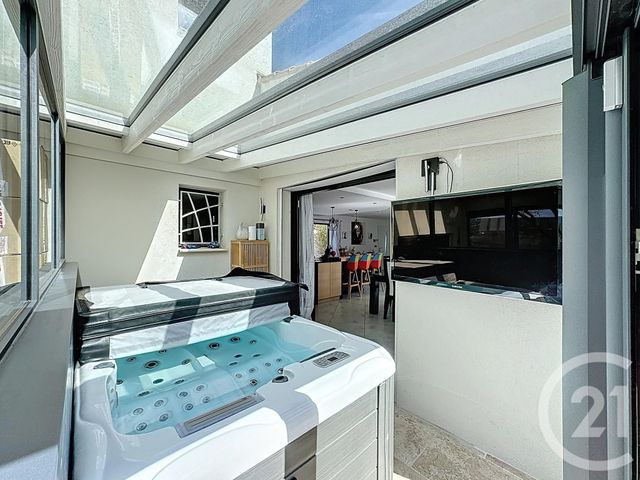 Maison à vendre - 5 pièces - 143 m2 - Pourcieux - 83 - PROVENCE-ALPES-COTE-D-AZUR