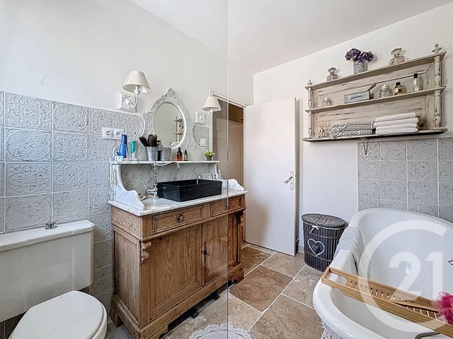 Maison à vendre - 7 pièces - 176,78 m2 - Puyloubier - 13 - PROVENCE-ALPES-COTE-D-AZUR