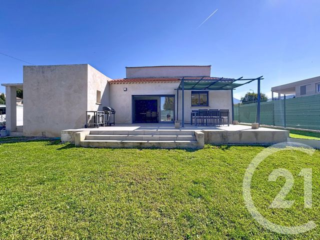 Maison à vendre - 5 pièces - 120 m2 - Trets - 13 - PROVENCE-ALPES-COTE-D-AZUR