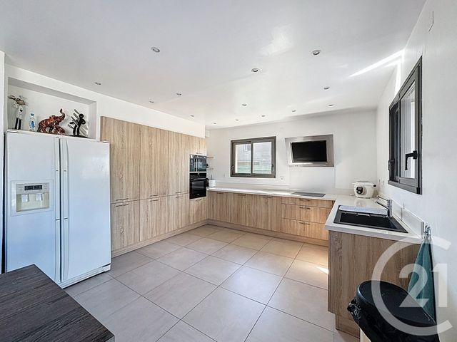 Maison à vendre - 5 pièces - 120 m2 - Trets - 13 - PROVENCE-ALPES-COTE-D-AZUR