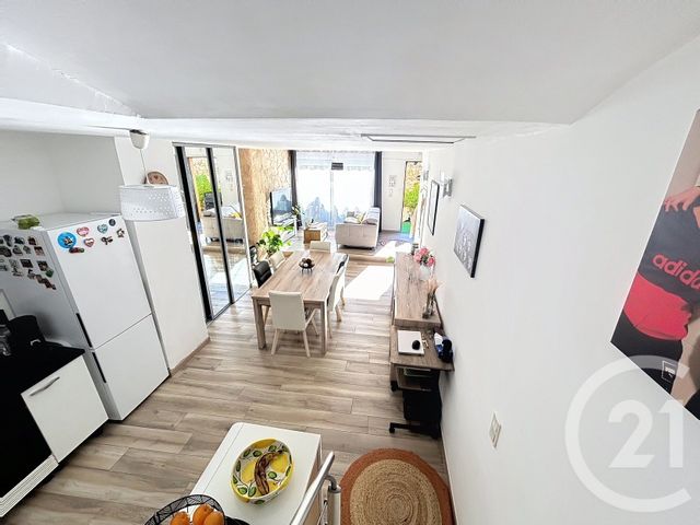 Maison à vendre - 3 pièces - 75 m2 - Pourcieux - 83 - PROVENCE-ALPES-COTE-D-AZUR