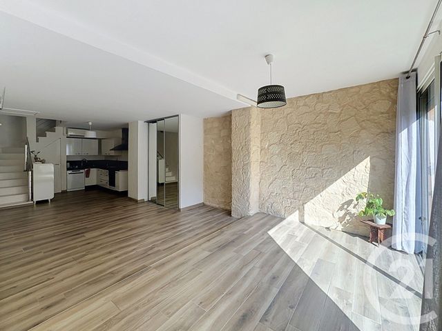 Maison &agrave; vendre - 3 pi&egrave;ces - 75 m2 - Pourcieux - 83 - PROVENCE-ALPES-COTE-D-AZUR