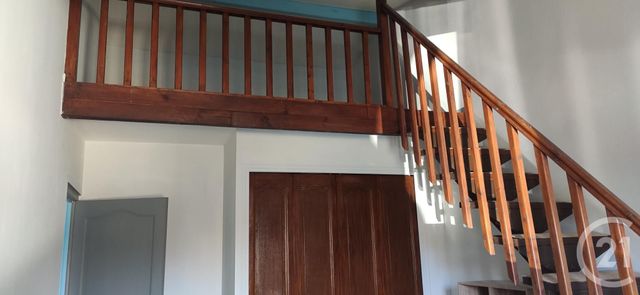 Maison &agrave; louer - 3 pi&egrave;ces - 58 m2 - Trets - 13 - PROVENCE-ALPES-COTE-D-AZUR