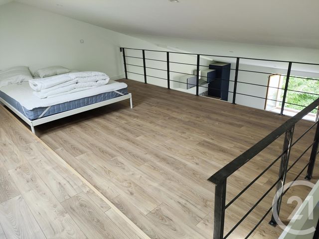 Appartement T1 &agrave; louer - 1 pi&egrave;ce - 48,20 m2 - Trets - 13 - PROVENCE-ALPES-COTE-D-AZUR