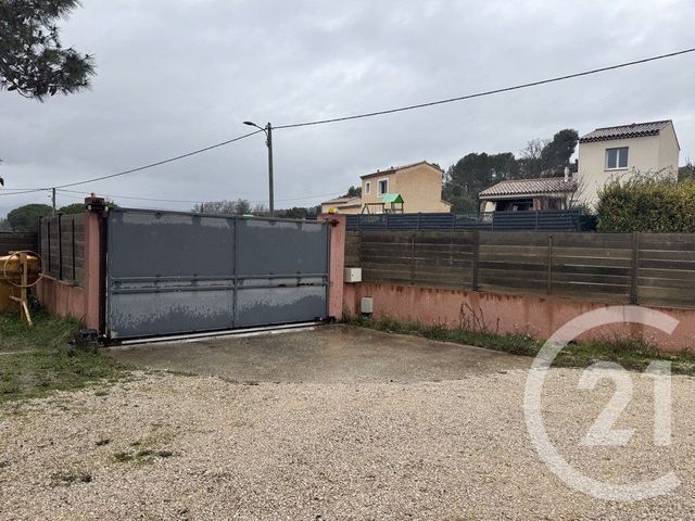 Maison &agrave; louer - 4 pi&egrave;ces - 101,73 m2 - Pourrieres - 83 - PROVENCE-ALPES-COTE-D-AZUR