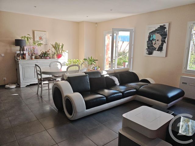 Maison &agrave; louer - 4 pi&egrave;ces - 101,73 m2 - Pourrieres - 83 - PROVENCE-ALPES-COTE-D-AZUR