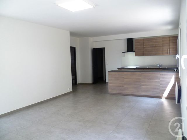 Maison &agrave; louer - 4 pi&egrave;ces - 87,07 m2 - Meyreuil - 13 - PROVENCE-ALPES-COTE-D-AZUR