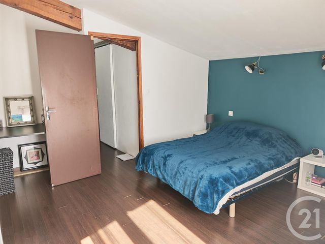 Maison &agrave; louer - 3 pi&egrave;ces - 58,23 m2 - Puyloubier - 13 - PROVENCE-ALPES-COTE-D-AZUR