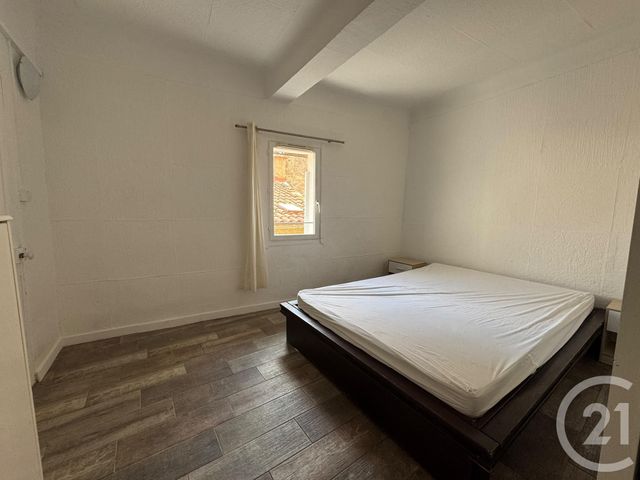 Appartement &agrave; louer - 2 pi&egrave;ces - 32,15 m2 - Barjols - 83 - PROVENCE-ALPES-COTE-D-AZUR