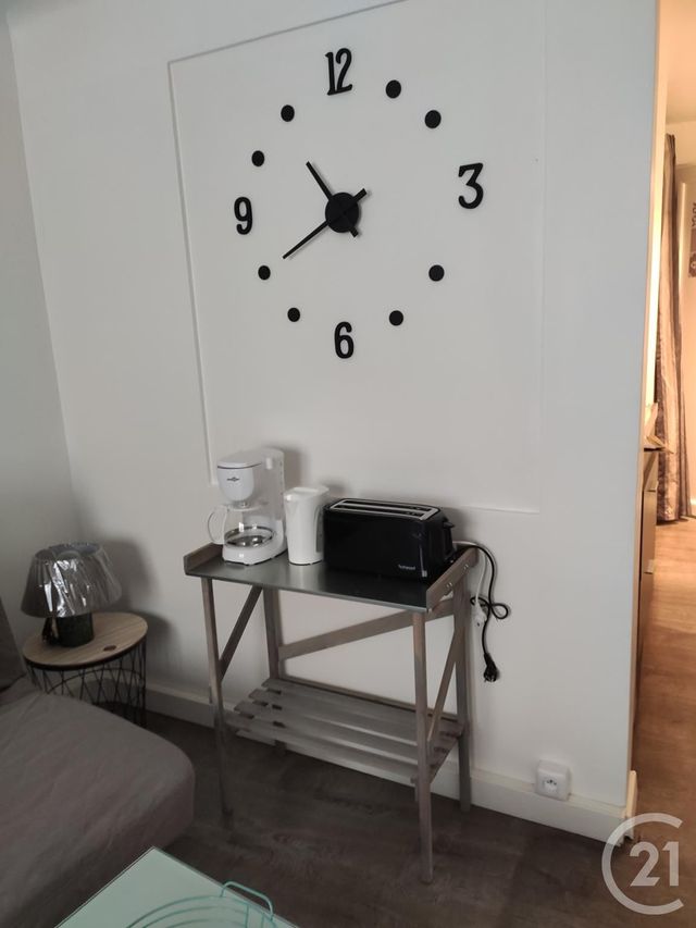 Appartement Studio &agrave; louer - 1 pi&egrave;ce - 19,14 m2 - Trets - 13 - PROVENCE-ALPES-COTE-D-AZUR
