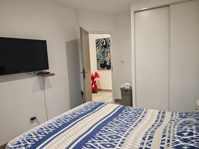 Maison &agrave; louer - 3 pi&egrave;ces - 77,50 m2 - Pourrieres - 83 - PROVENCE-ALPES-COTE-D-AZUR