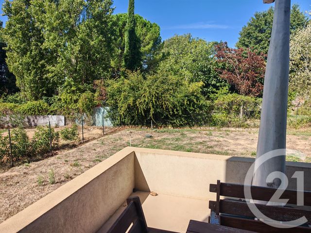 Maison &agrave; louer - 3 pi&egrave;ces - 77,50 m2 - Pourrieres - 83 - PROVENCE-ALPES-COTE-D-AZUR