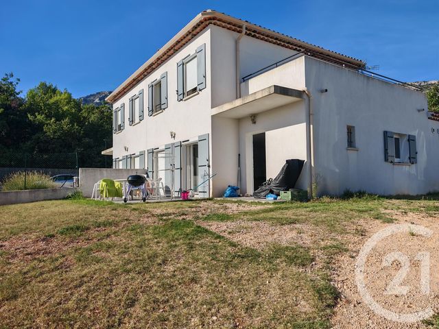Maison &agrave; louer - 4 pi&egrave;ces - 125 m2 - Puyloubier - 13 - PROVENCE-ALPES-COTE-D-AZUR