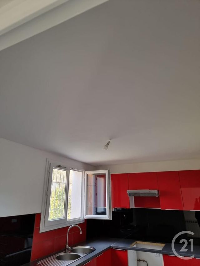 Maison &agrave; louer - 4 pi&egrave;ces - 83 m2 - Bouc Bel Air - 13 - PROVENCE-ALPES-COTE-D-AZUR