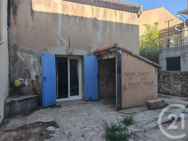 Maison &agrave; louer - 3 pi&egrave;ces - 78,26 m2 - Trets - 13 - PROVENCE-ALPES-COTE-D-AZUR
