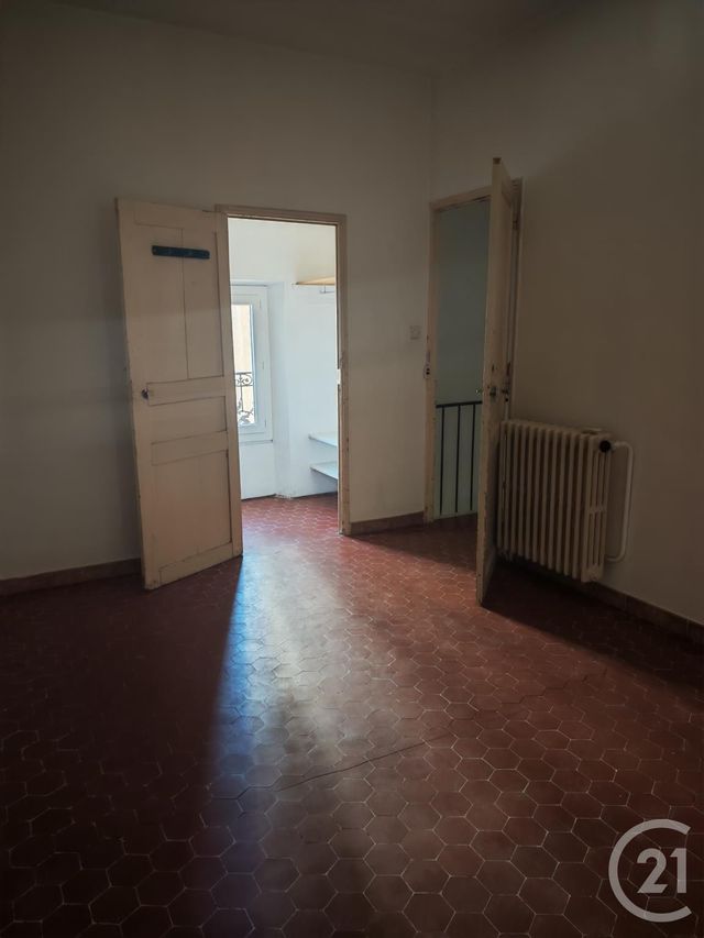 Maison &agrave; louer - 3 pi&egrave;ces - 78,26 m2 - Trets - 13 - PROVENCE-ALPES-COTE-D-AZUR