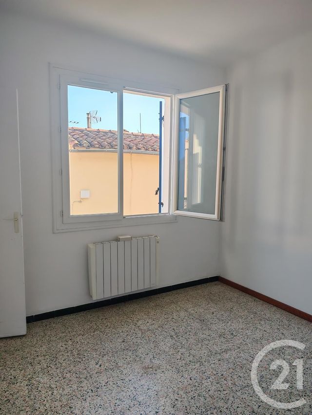 Maison &agrave; louer - 3 pi&egrave;ces - 48,45 m2 - Puyloubier - 13 - PROVENCE-ALPES-COTE-D-AZUR