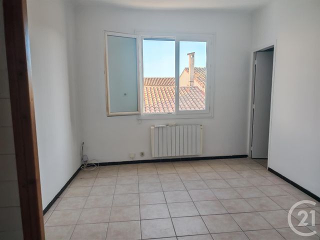 Maison &agrave; louer - 3 pi&egrave;ces - 48,45 m2 - Puyloubier - 13 - PROVENCE-ALPES-COTE-D-AZUR