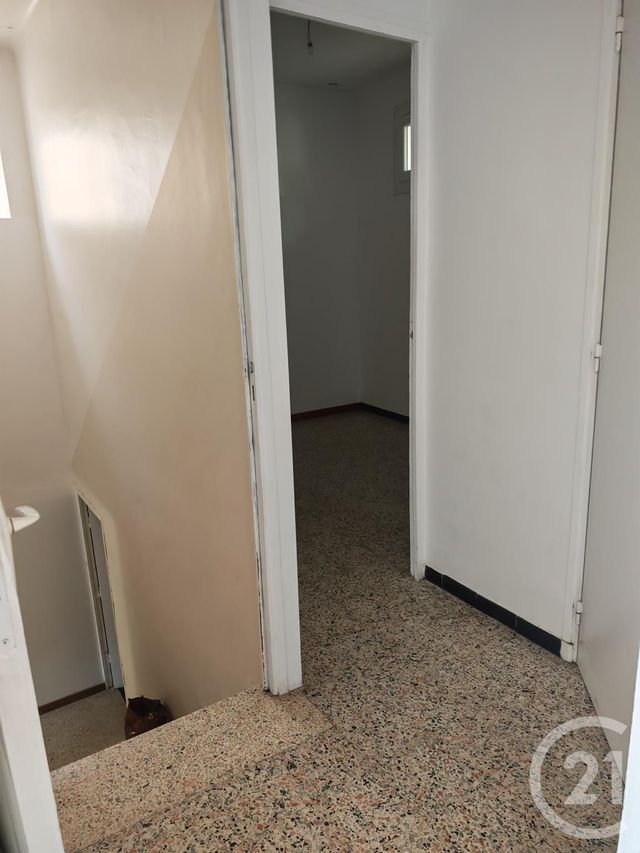 Maison &agrave; louer - 3 pi&egrave;ces - 48,45 m2 - Puyloubier - 13 - PROVENCE-ALPES-COTE-D-AZUR